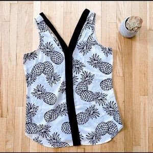 Candie’s Pineapple Print Cut-out V-Neck Sleeveless Black & White Top‎ – Size S